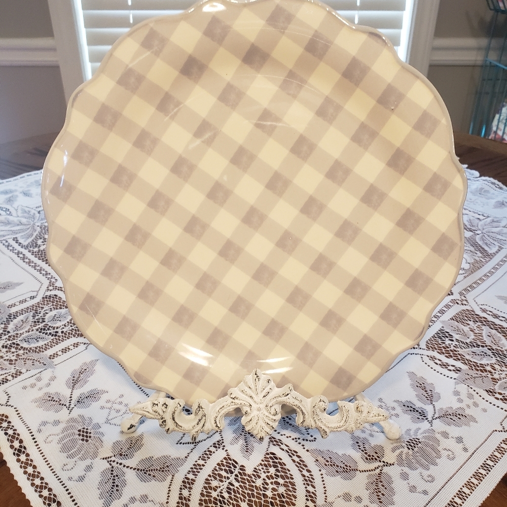 PW Sweet Romance Grey Gingham Dinner Plate